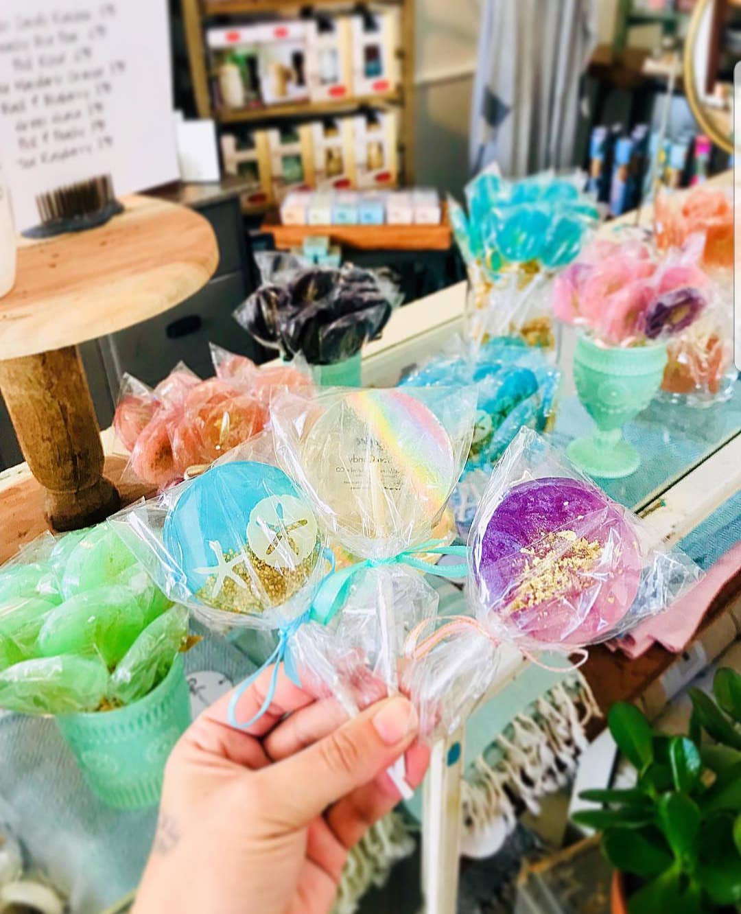 Sweet Caroline Christmas Tree Lollipops - Green Apple Flavor