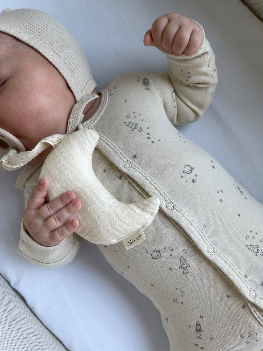 Ali + Oli Plush Moon Pacifier Holder - Muslin Ivory