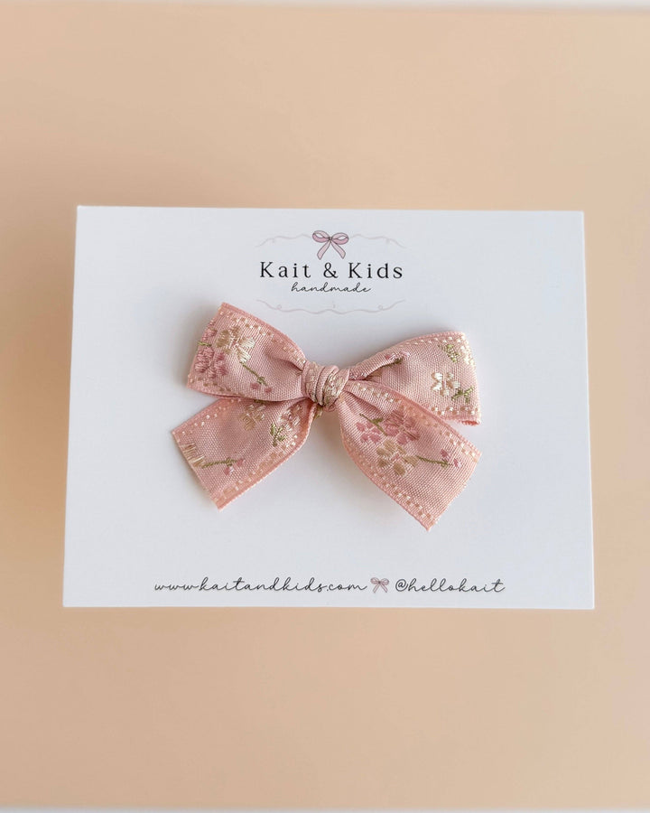 Kait + Kids Princess Joey Floral Clip