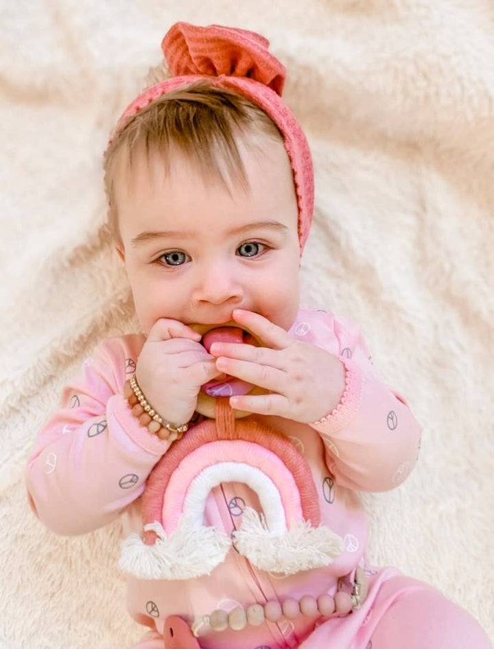 Ali+Oli Mini-Macrame Rainbow Teething Toy - Pink
