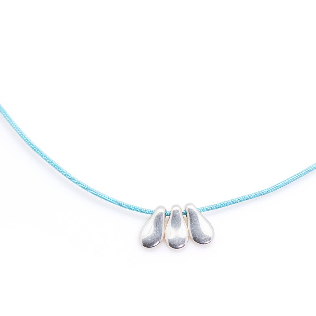 Bronwen Tiny Charm - 3 Petal Necklace