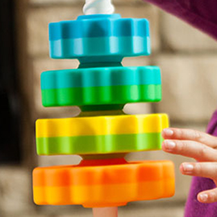 Fat Brain toys Spin Again