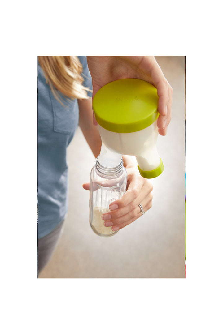 boon by Tomy Formula Dispenser