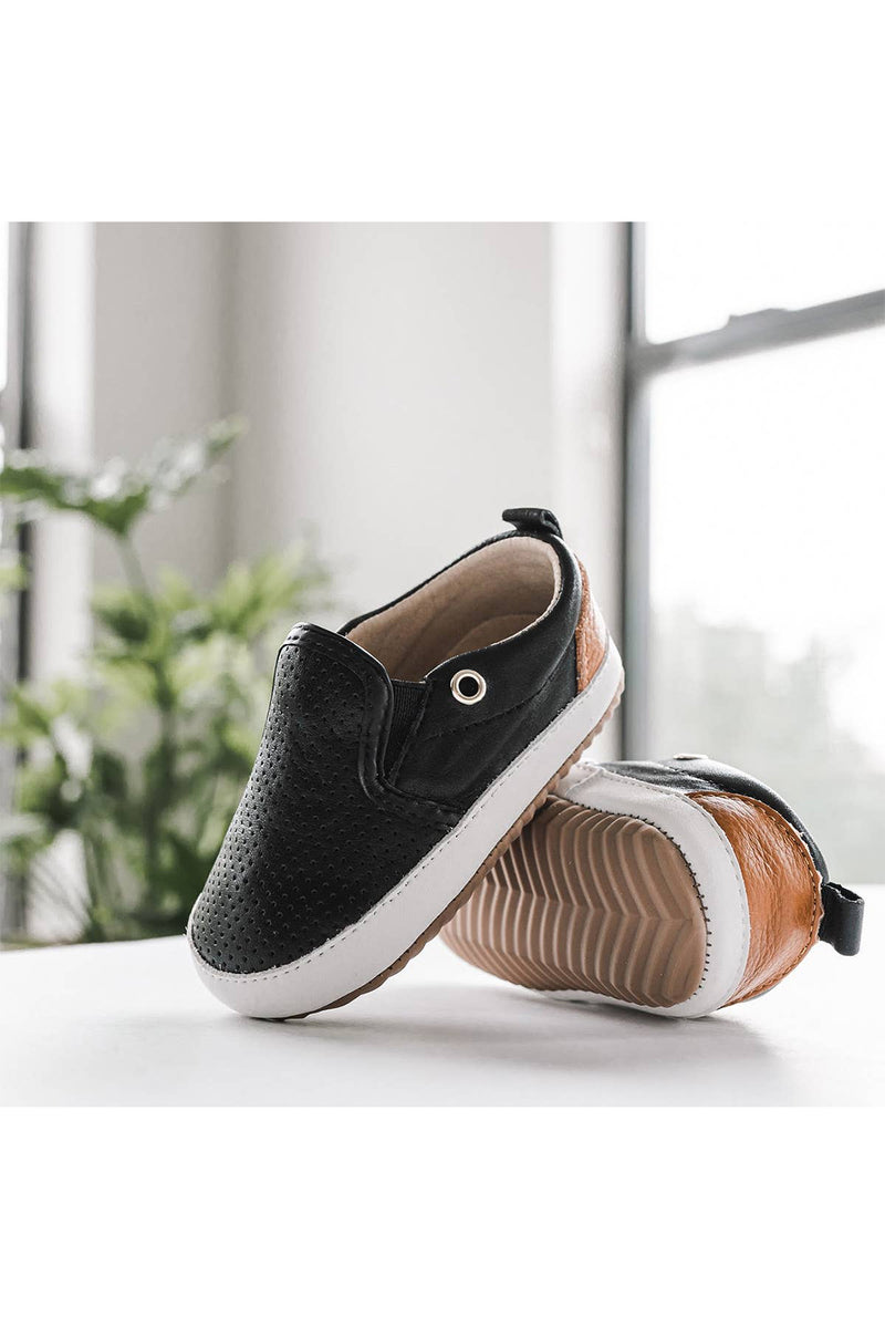 Little Love Bug Quinn Slip On Moccasin - Black