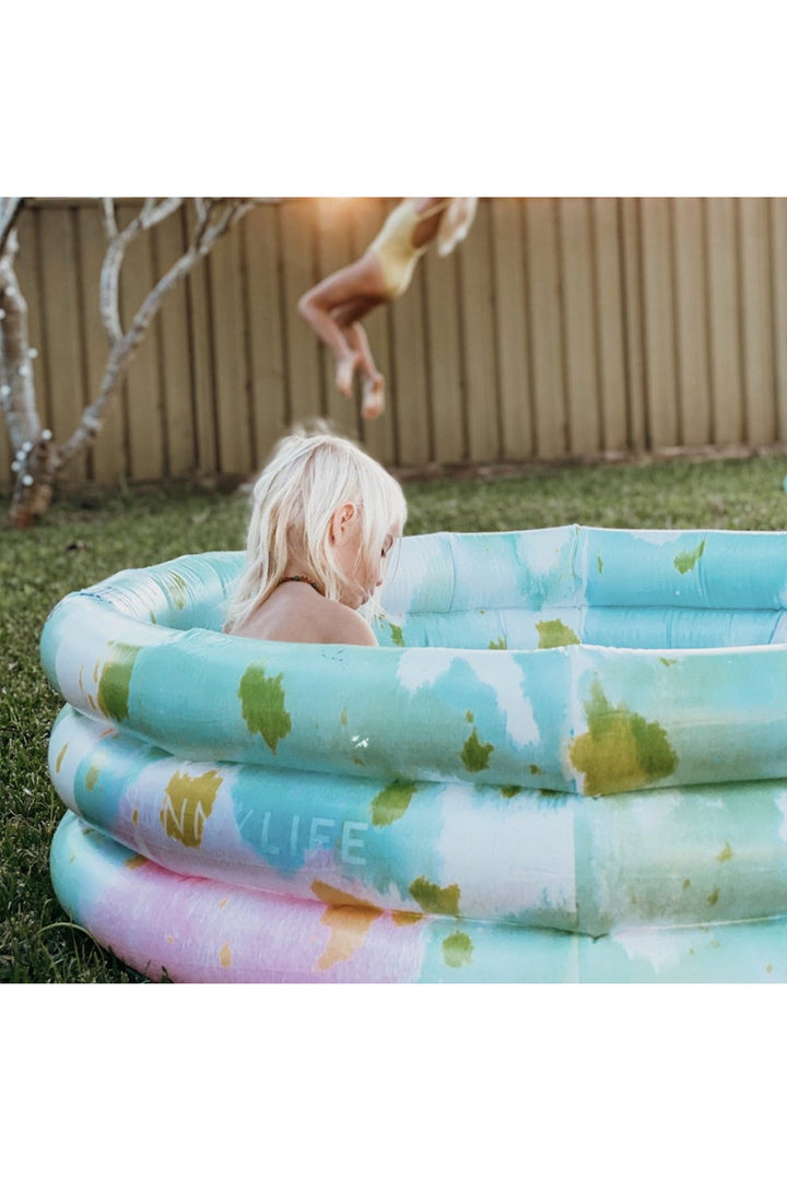 SunnyLife Inflatable Backyard Pool - Tie Dye