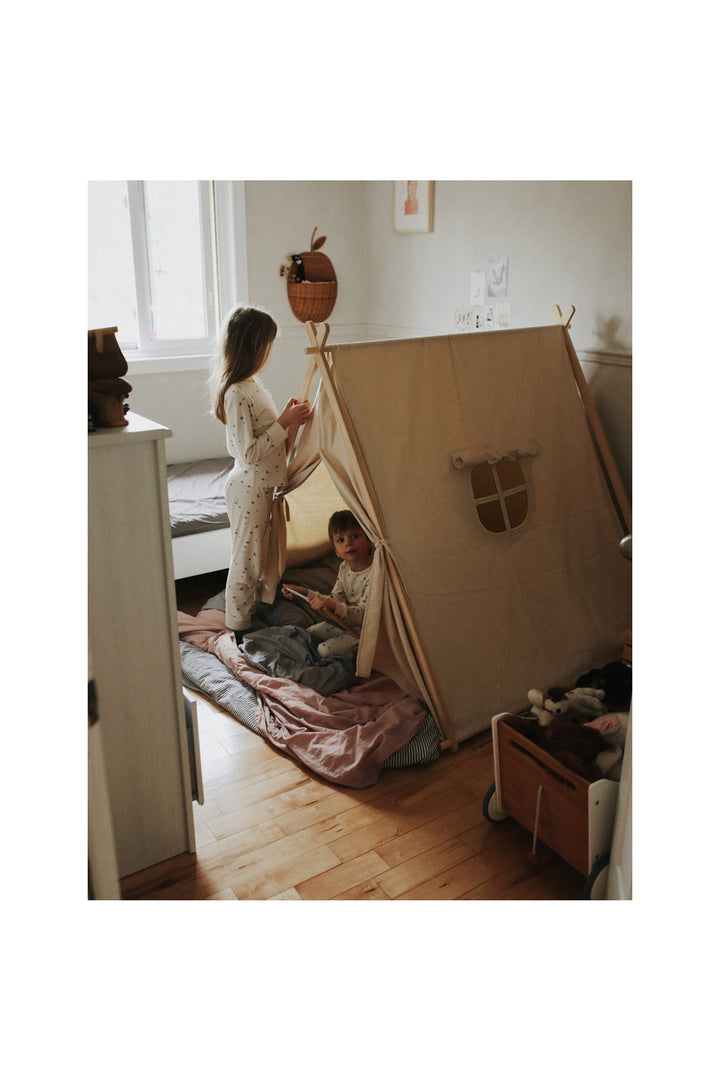 Kinderfeets Indoor/Outdoor Play Tent