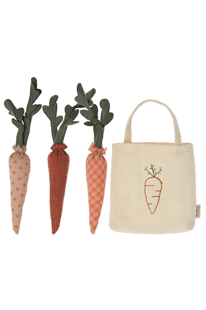 Maileg Carrots In Shopping Bag