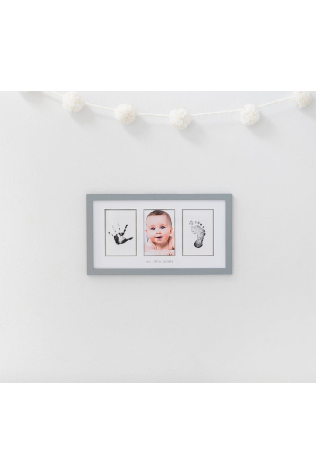 Pearhead Babyprints Photo Wall Frame & Clean Touch Ink Kit