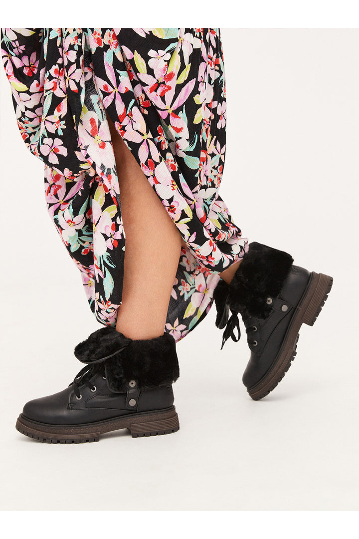 Roxy Bruna Lace-Up Boots - Black