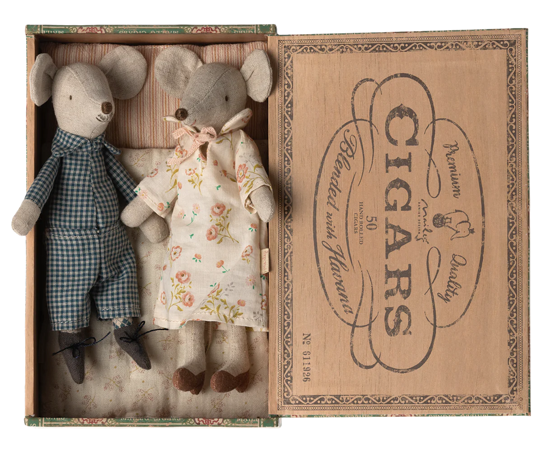 Maileg Grandma & Grandpa Mice In Cigar Box