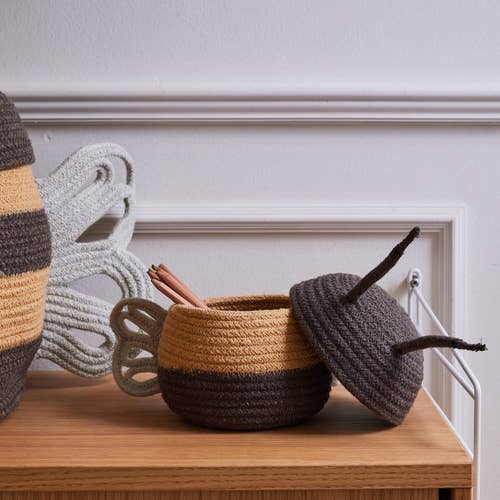 Lorena Canals Basket - Baby Bee