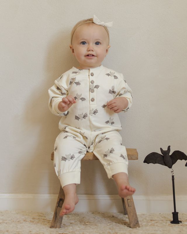Quincy Mae Relaxed Fleece Jumpsuit - Bats