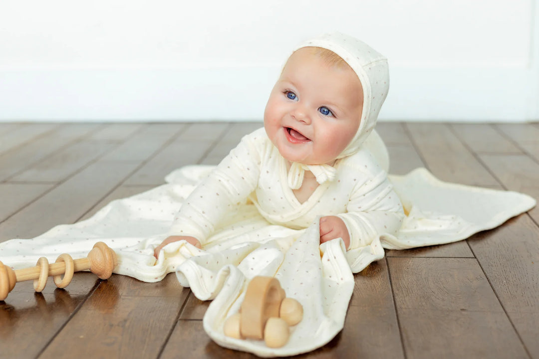 Noggi Velour Dot Pattern Wrap Footie - Hearts