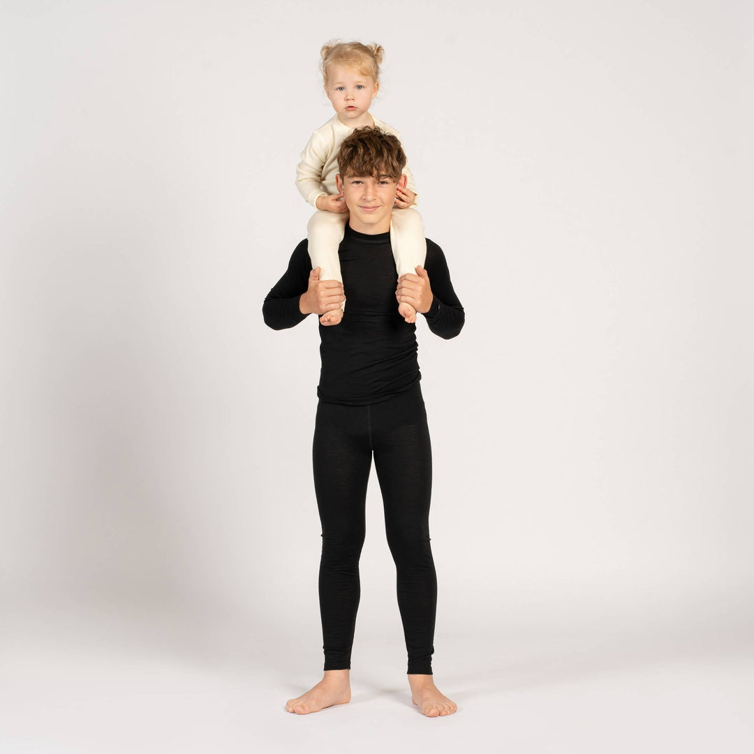 Menique Midweight Merino Thermal Long Sleeve & Bottoms 2-Piece Set