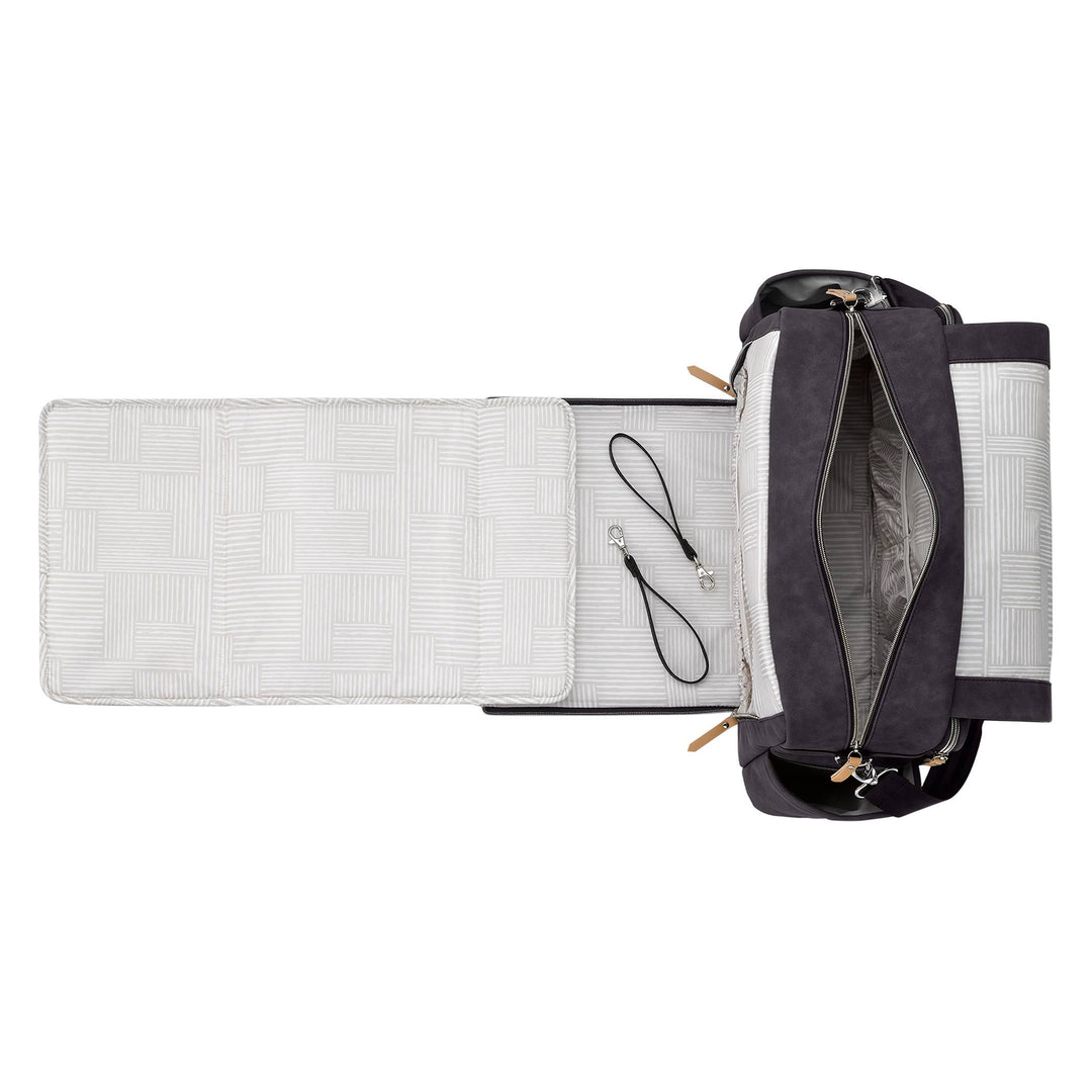Petunia Boxy Backpack Deluxe - Carbon Cable Stitch