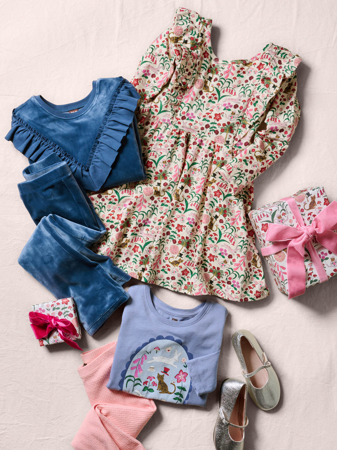 Tea Collection Tea Party Vingette Graphic Tee - Seal Grey