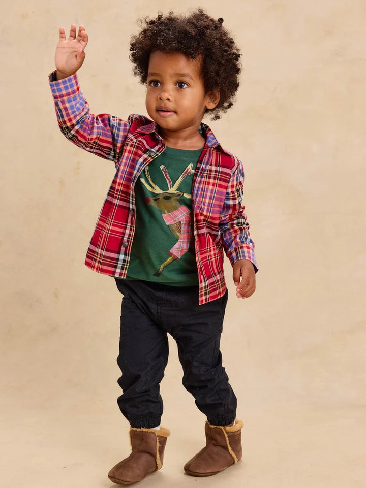Tea Collection Holiday Deer Graphic Tee - Pineneedle