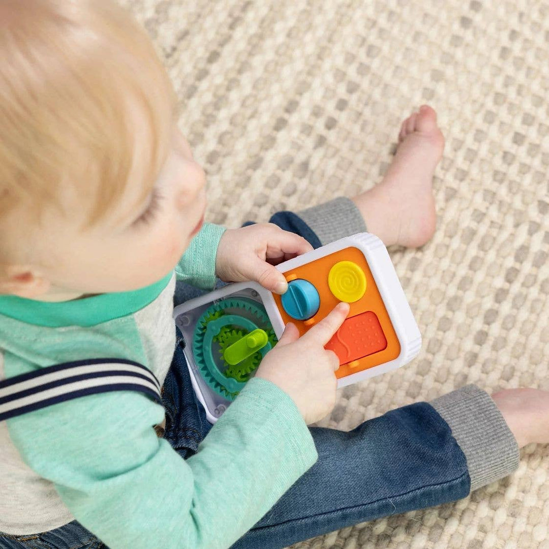 Fat Brain Toys PlayTab Go