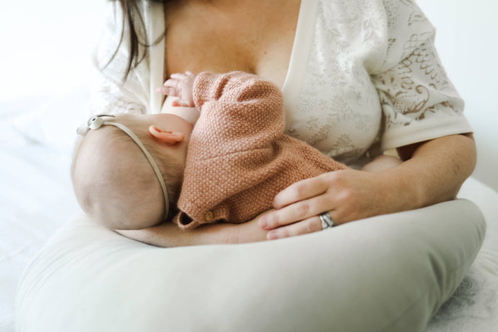 Snuggle Me Feeding Support - Birch