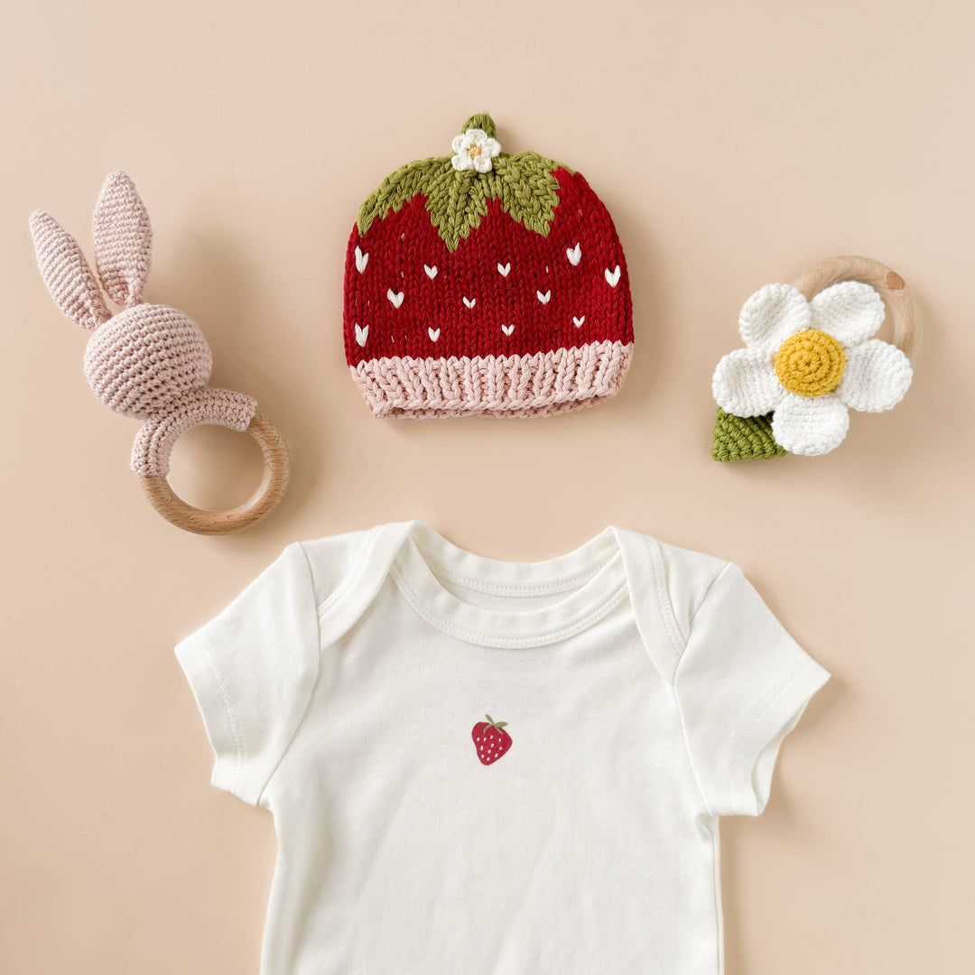 The Blueberry Hill Teether + Rattle - White Flower Crochet