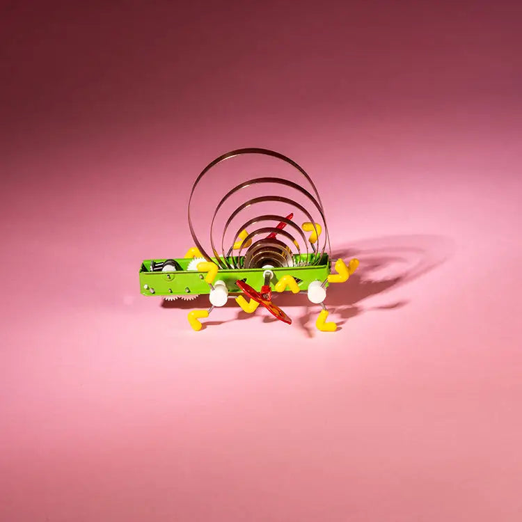 Kikkerland Awika Wind Up Creature