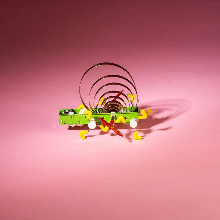 Kikkerland Awika Wind Up Creature