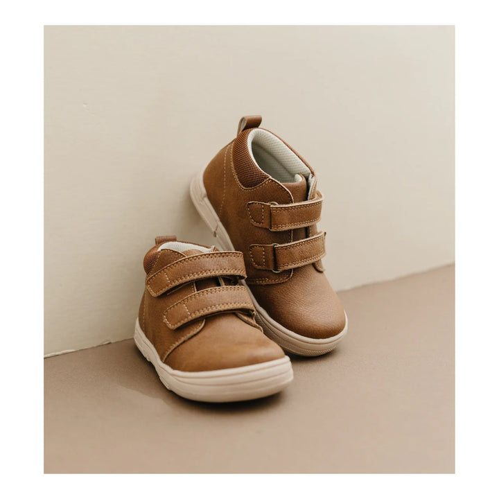 L'amour Otis Sneaker - Chestnut