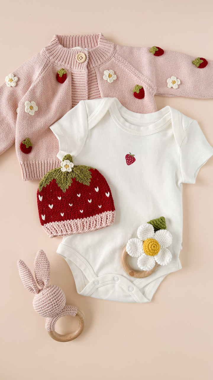 The Blueberry Hill Teether + Rattle - White Flower Crochet
