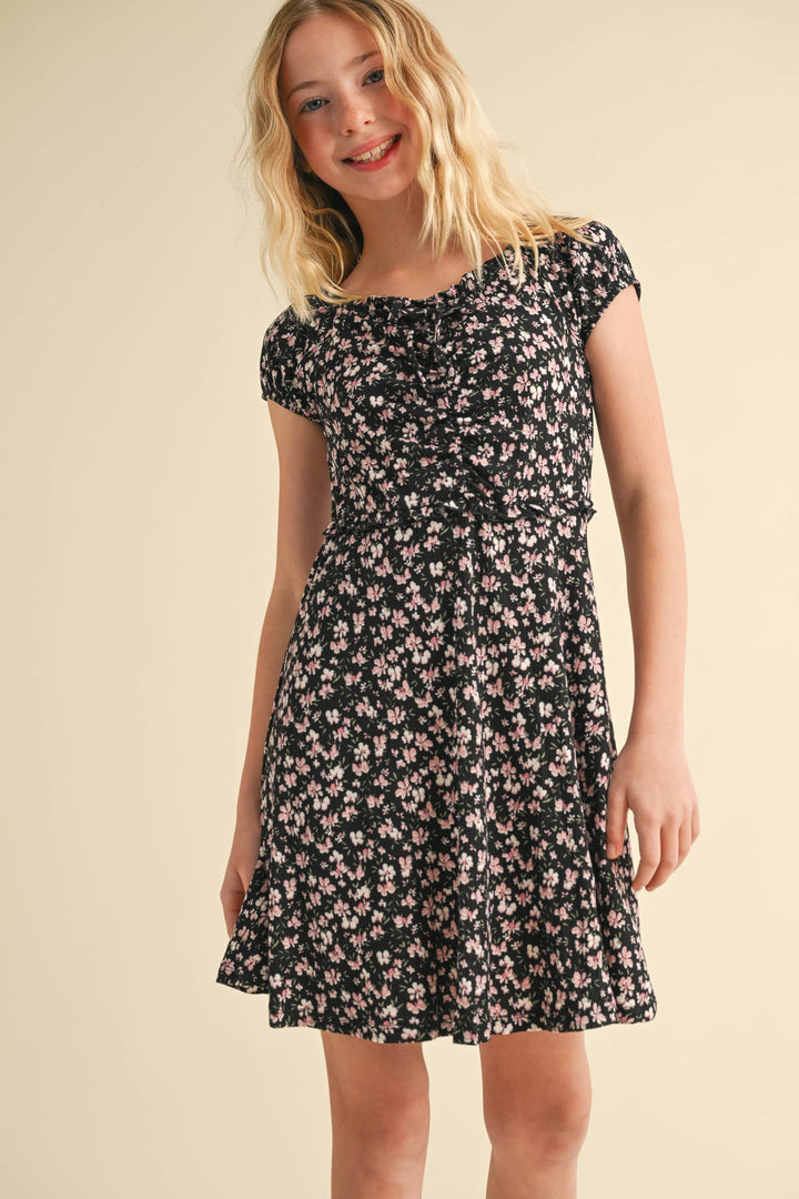 Heart And Arrow Puff Sleeve Cinch Front Dress