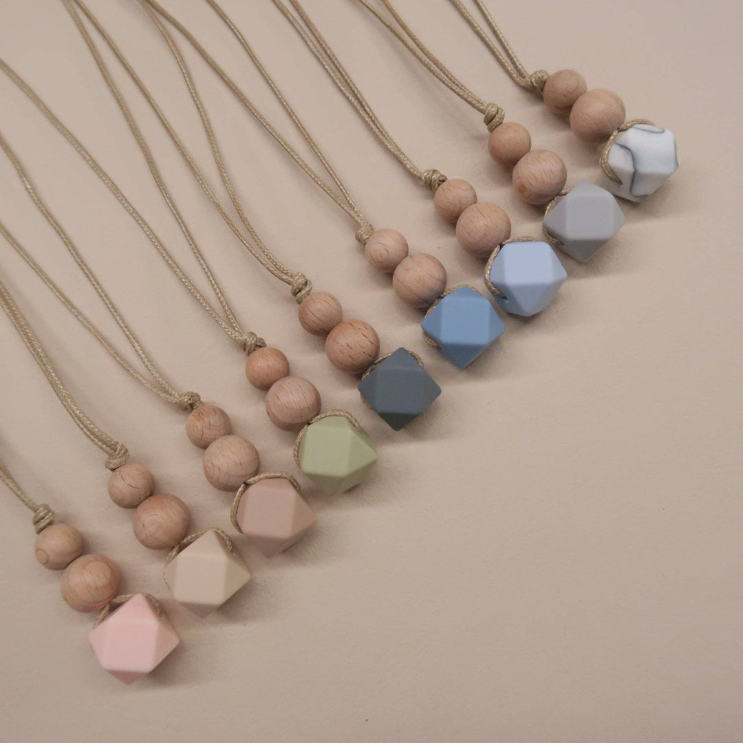 Izao Atelier Paz Sensory + Teething  Necklace