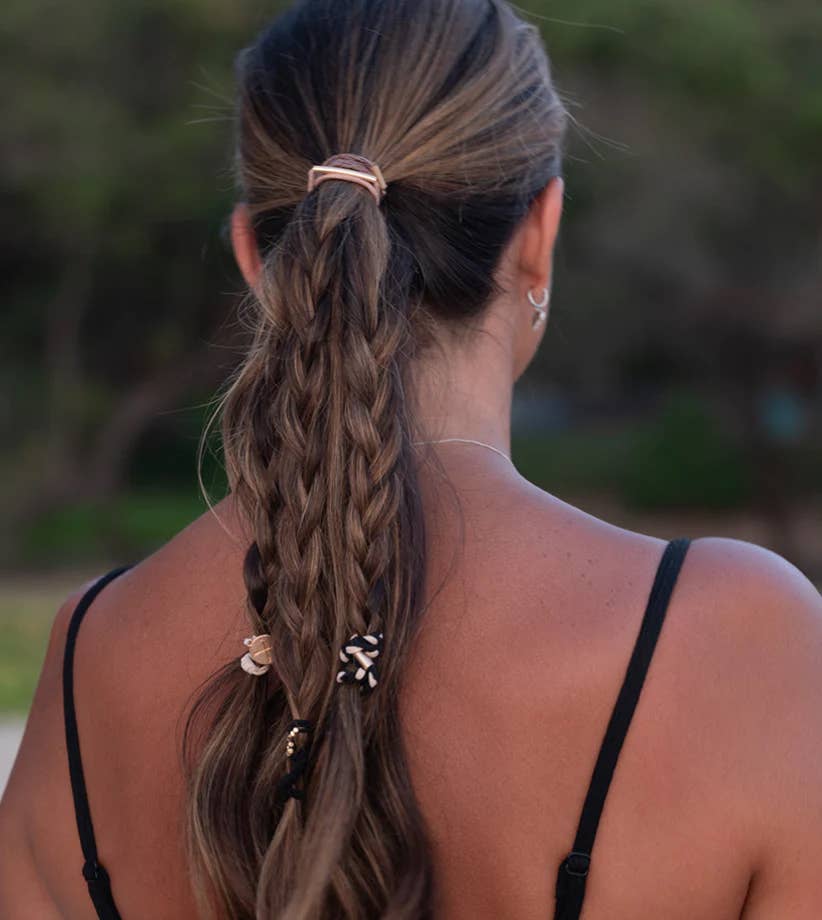 K'lani "Focus" Gold Arrow Charm Hair Tie Bracelets