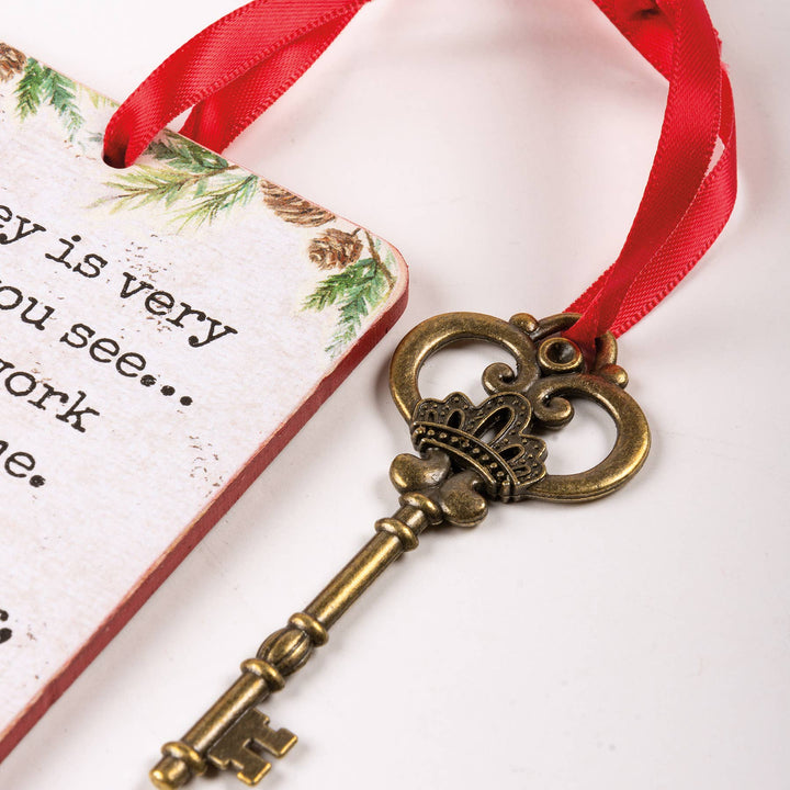 Premitives Primitives By Kathy Santa's Magic Key Ornament – Hopscotch Kids