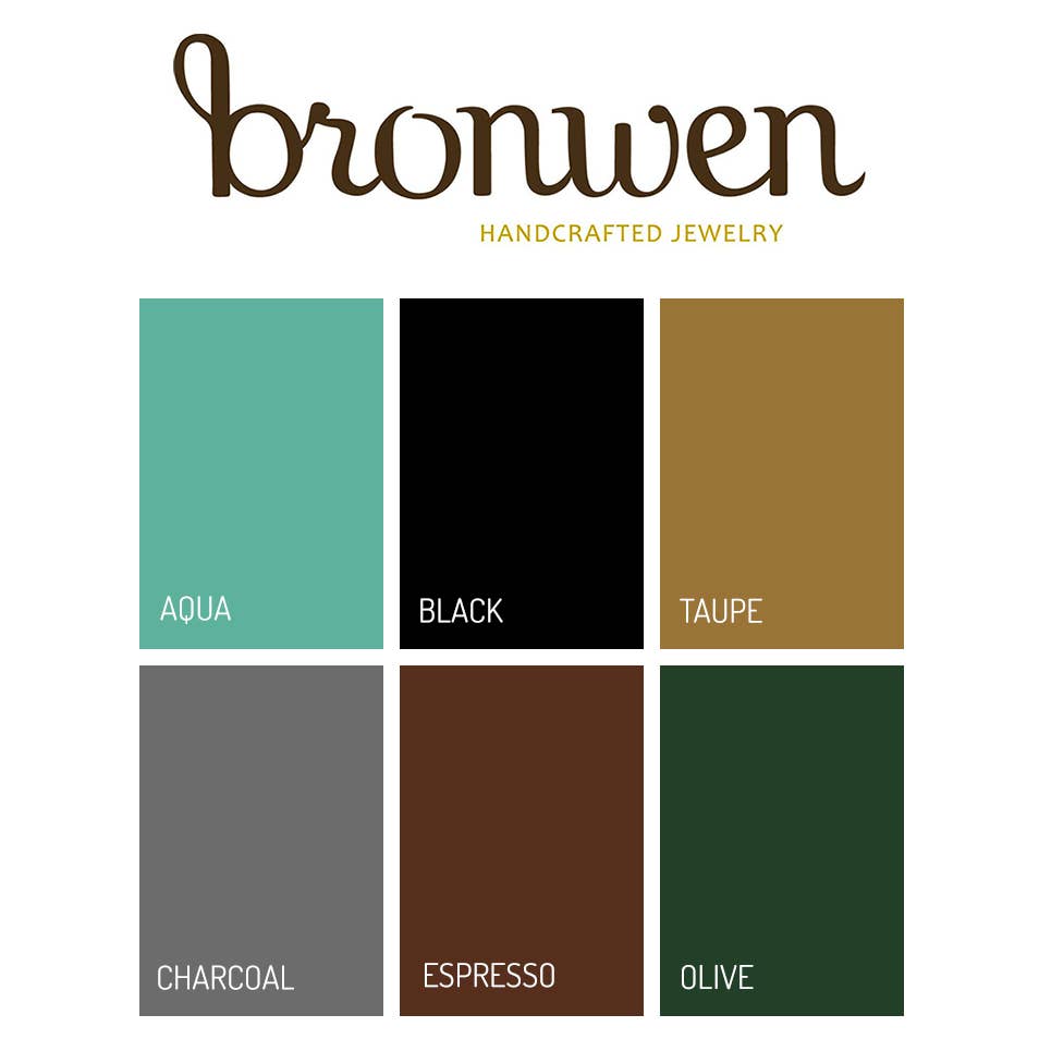 Bronwen Tiny Charm - 3 Petal Necklace