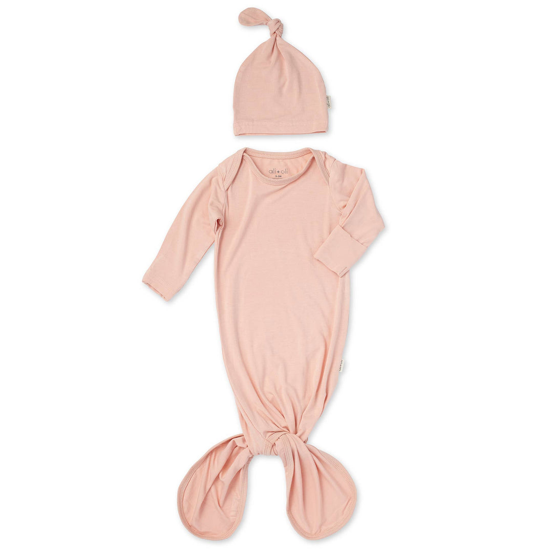 Ali + Oli Bamboo Knotted Baby Gown And Beanie
