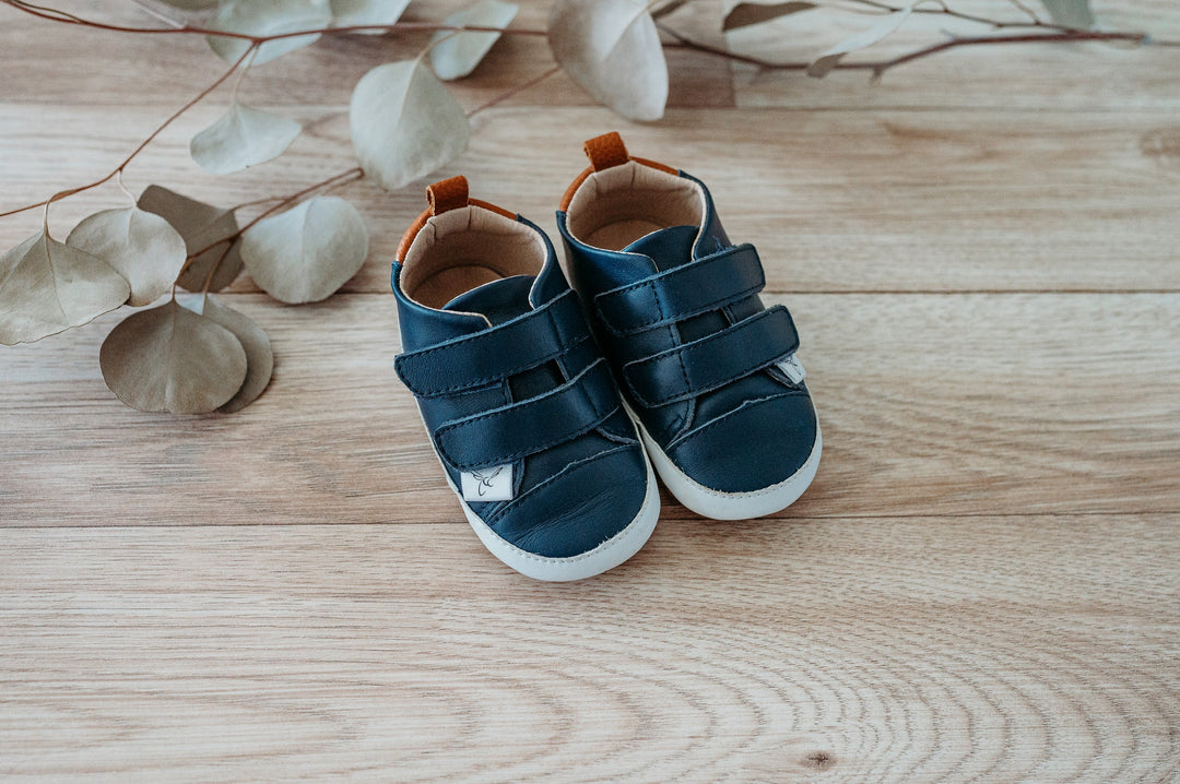 Little Love Bug Casual Low Top - Navy