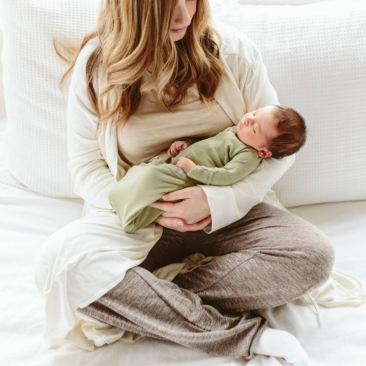 Goumi 24 Hour Convertible Sleeper Gown - Artichoke