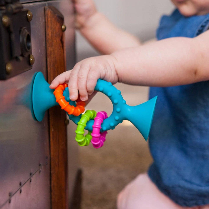 Fat Brain Toys PipSquigz Loops