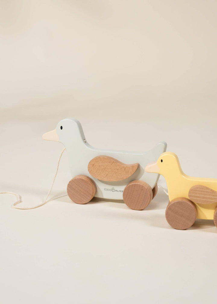 Coco Village Duck Family Pull Toy
