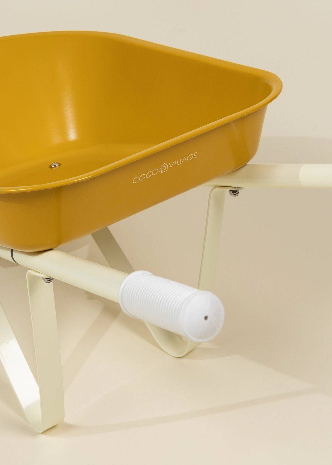 Coco Village Heritage Wheelbarrow – Goldfish