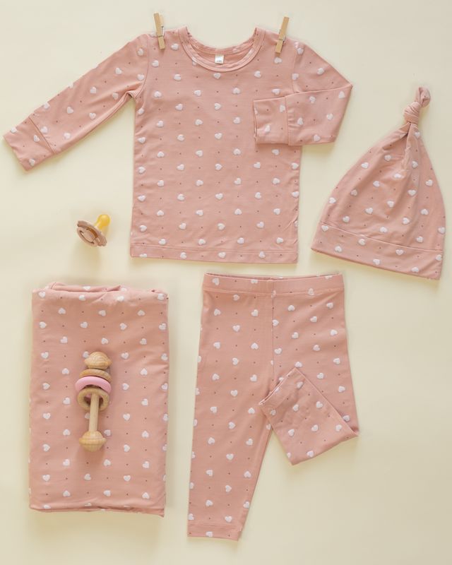 Quincy Mae Bamboo Pajama Set - Pink Hearts