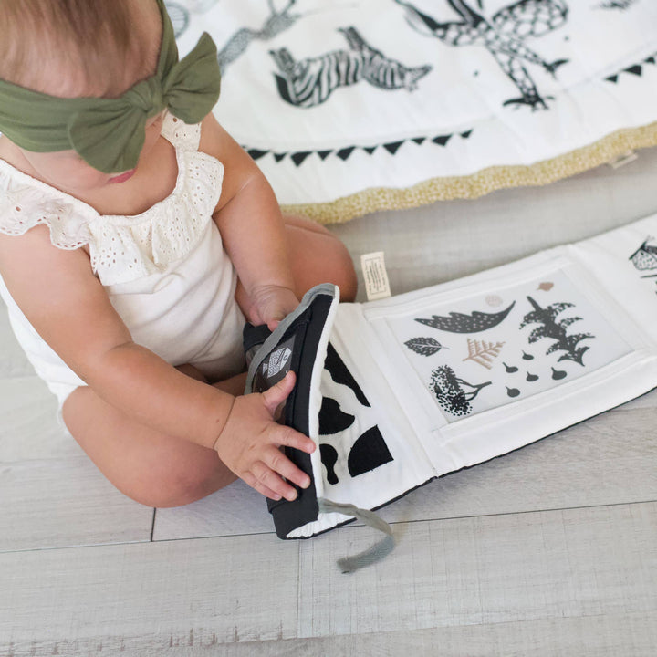 Wee Gallery Baby Tummy Time Gallery with Mirror
