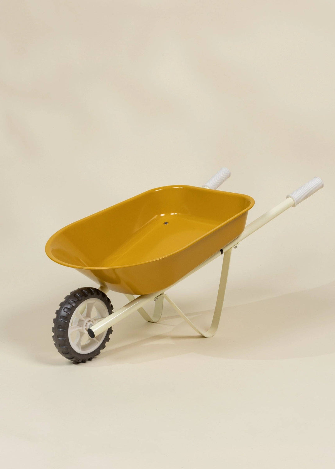 Coco Village Heritage Wheelbarrow – Goldfish