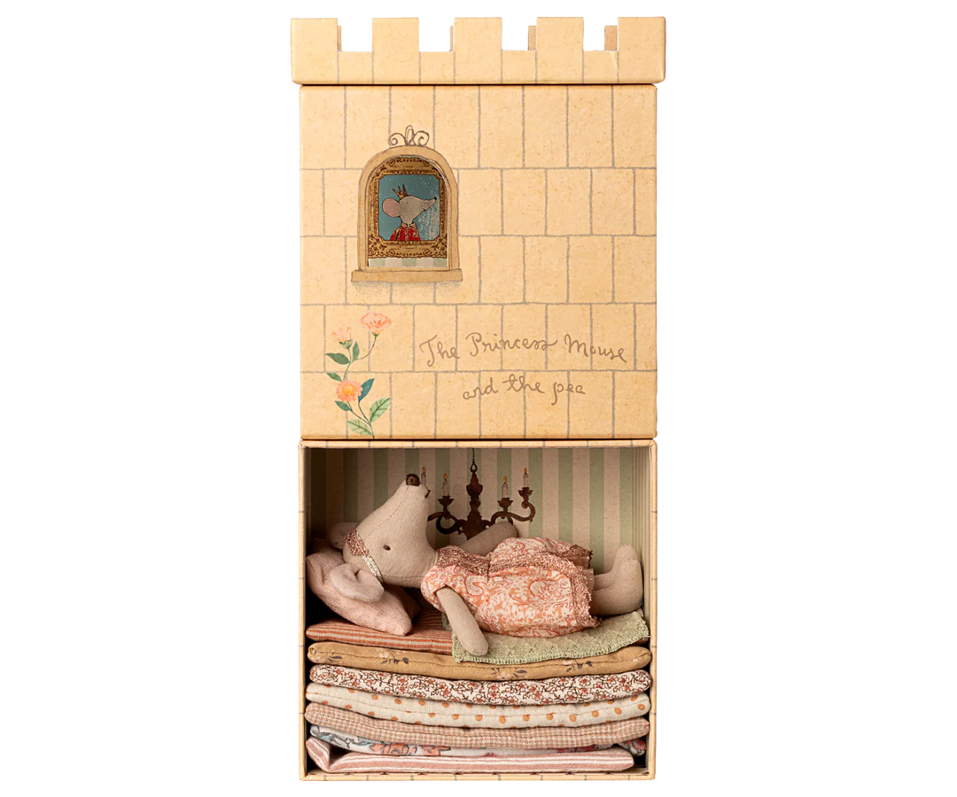 Maileg Princess And The Pea - Big Sister Mouse