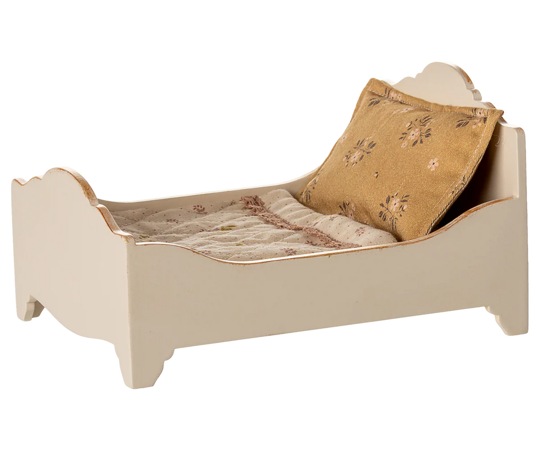 Maileg Bed, Mouse - Off White