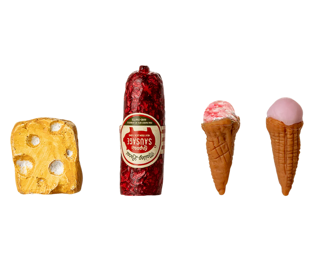 Maileg Metal Fridge, Mouse - Off White