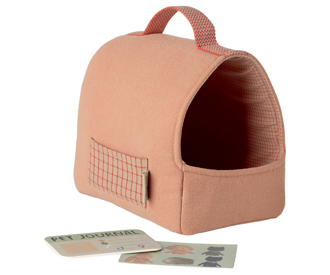 Maileg Pet Carrier - Coral