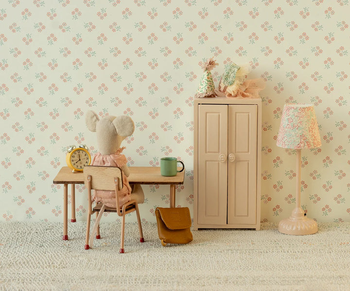 Maileg Vintage Floor Lamp - Powder