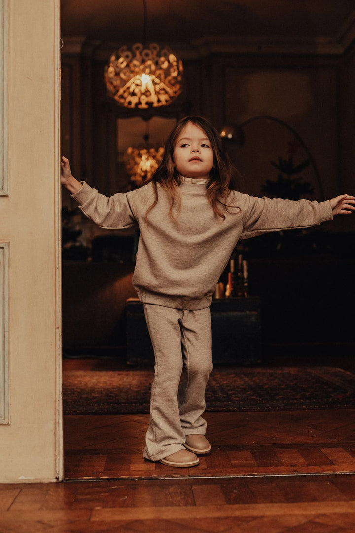 Baje Studio Noville Mockneck Sweatshirt - Sand Melange Multicolor