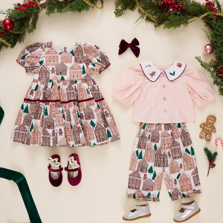 Pink Chicken Noelle 2 Piece Set - Gingerbread Houses
