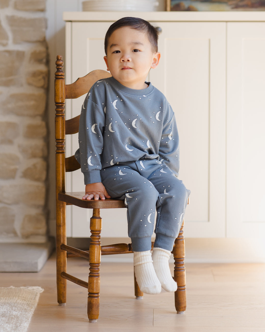 Quincy Mae Relaxed Fleece Sweatpant - Silver Moons